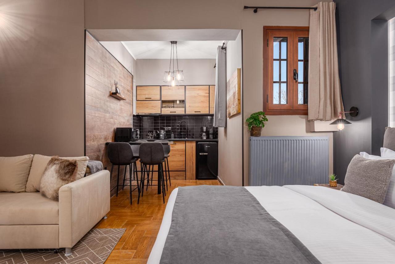 Gm Luxury Suites Kalavryta Eksteriør billede