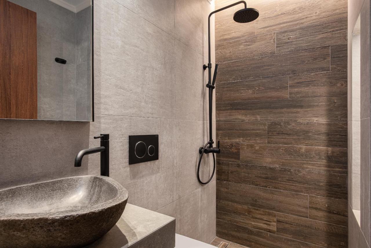 Gm Luxury Suites Kalavryta Eksteriør billede